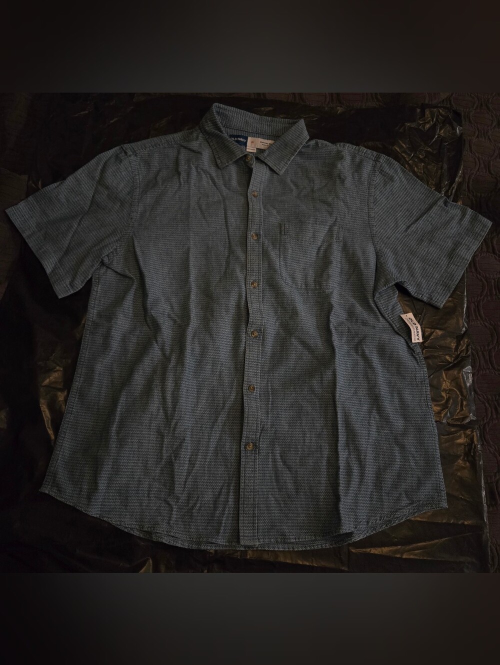 Men's Old Navy Short-Sleeve Button-Up Shirt in Blue